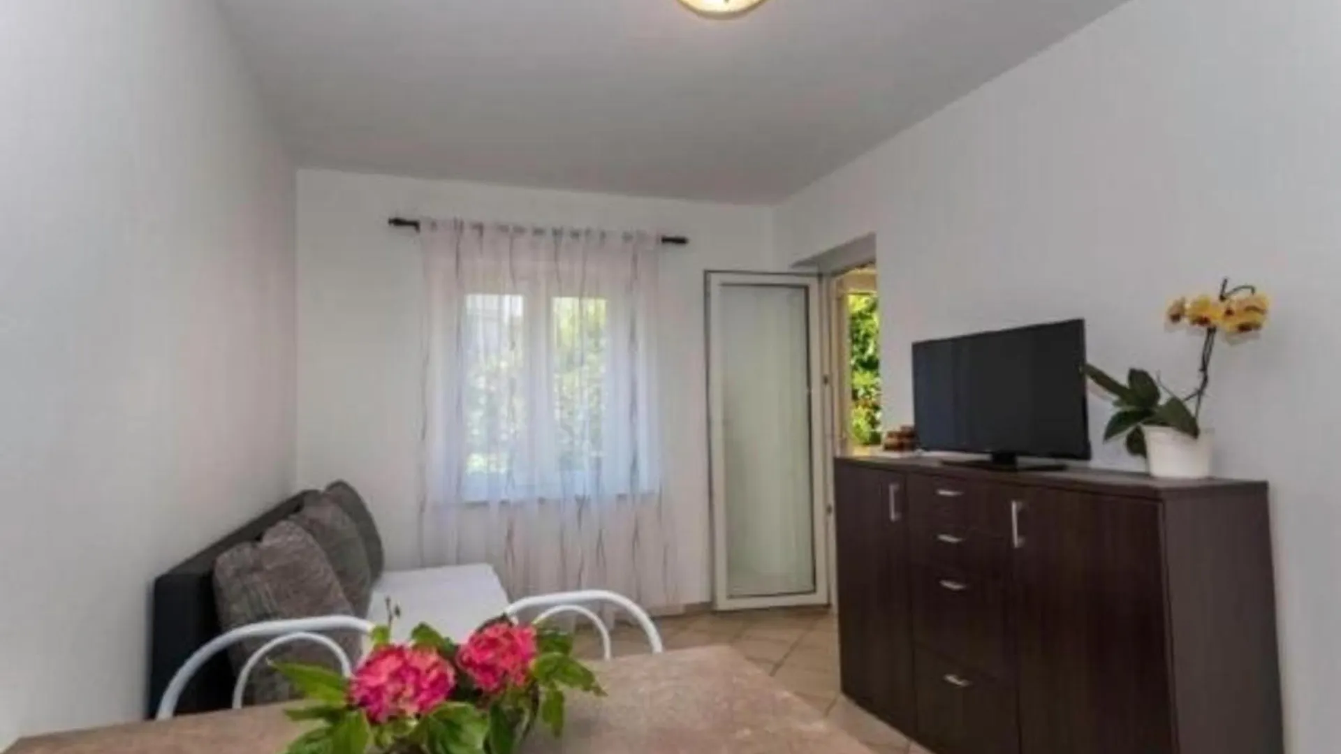 Wohnung In Pjescana Uvala Mit Terrasse Und Garten 0*,