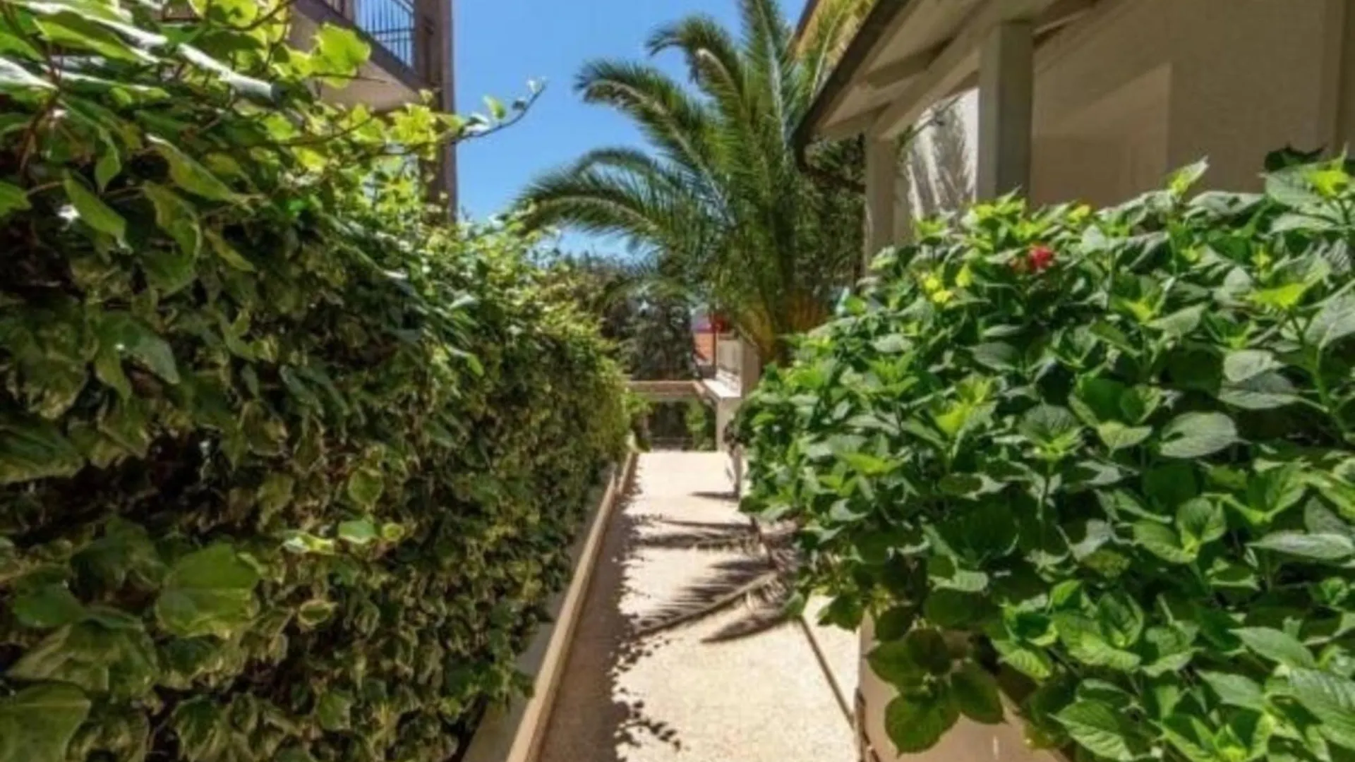 Wohnung In Pjescana Uvala Mit Terrasse Und Garten 0*,  Croatia